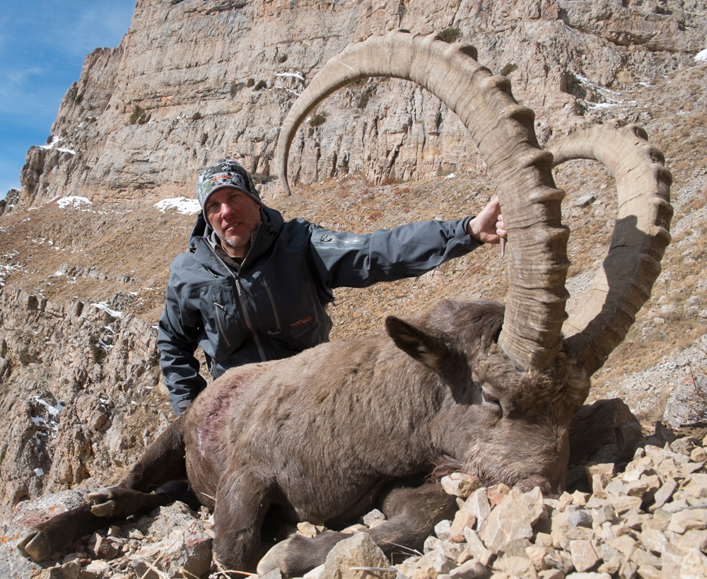 Mike Monnin shot Mid Asian Ibex in Kazakhstan